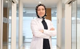 Uzmanı önerdi! Ağız kokusunu gidermek için dilinizi de fırçalayın!