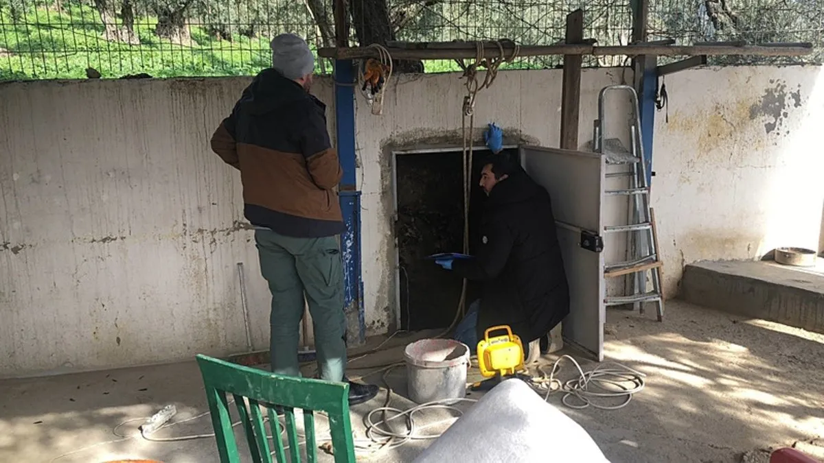 Bursa’da kaçak kazıya 3 gözaltı